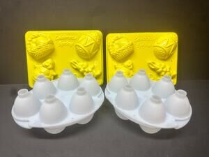 VTG 4X Jello Jiggler Molds 2 Celebrate Spring, 2 smooth eggs